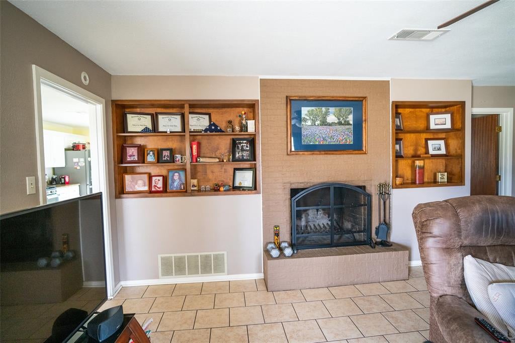 15 SW 45, Paris, TX 75460 photo