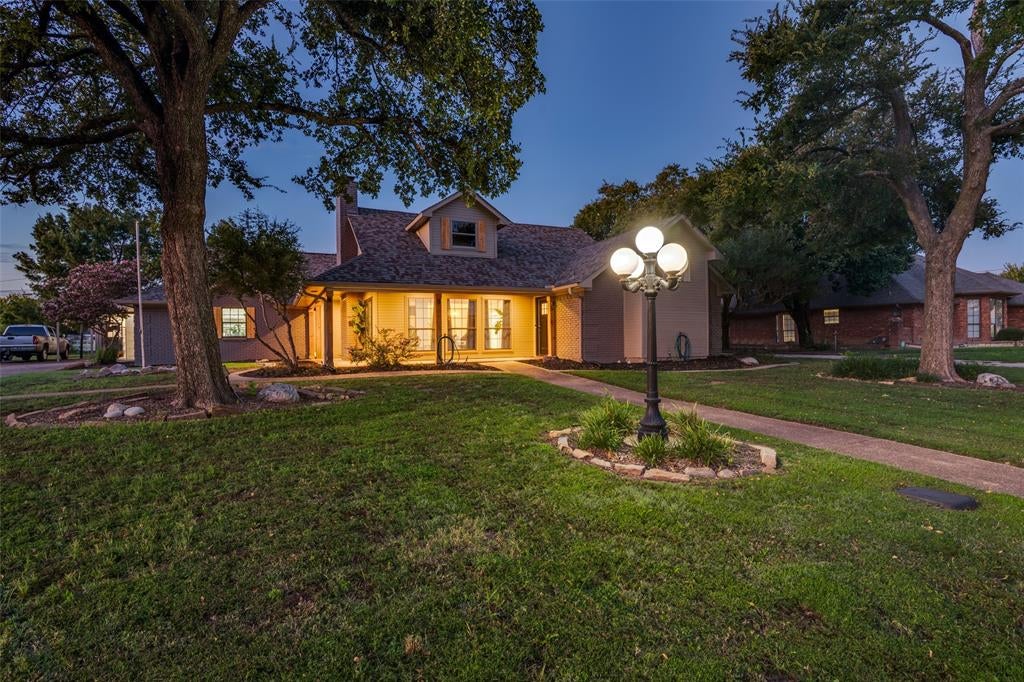 2209 Vicksburg Dr, Sachse, TX 75048 photo