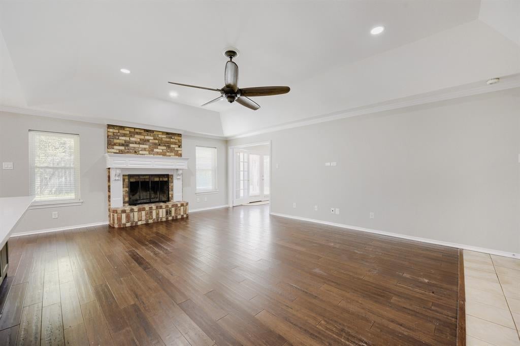 10104 Stoneleigh Dr, Benbrook, TX 76126 photo