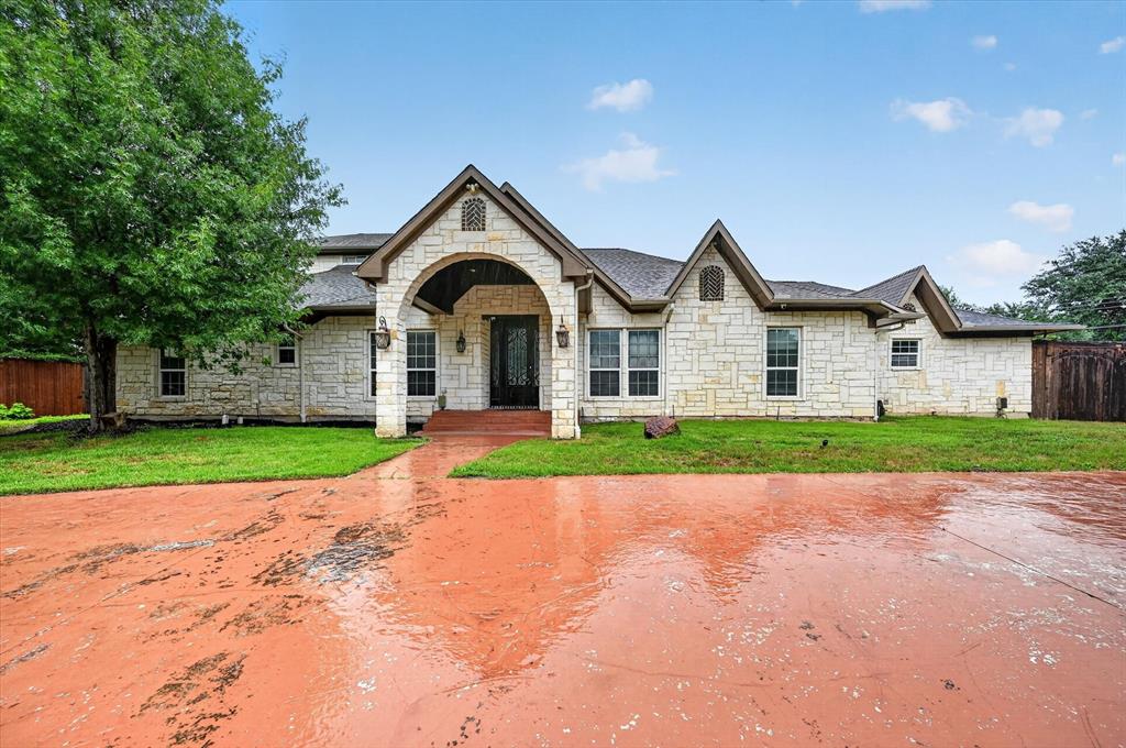 14126 Brookridge Cir, Dallas, TX 75254