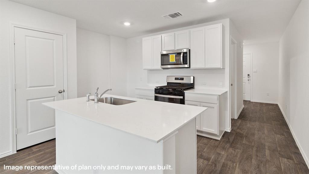 1905 Glory Dr, Bonham, TX 75418