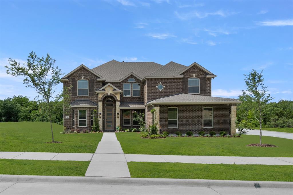 513 Hidden Lake Dr, Desoto, TX 75115