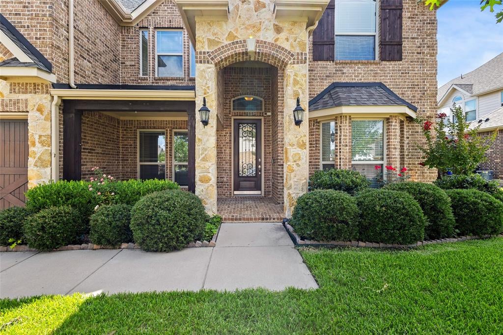 604 Cody Ln, Mansfield, TX 76063 photo