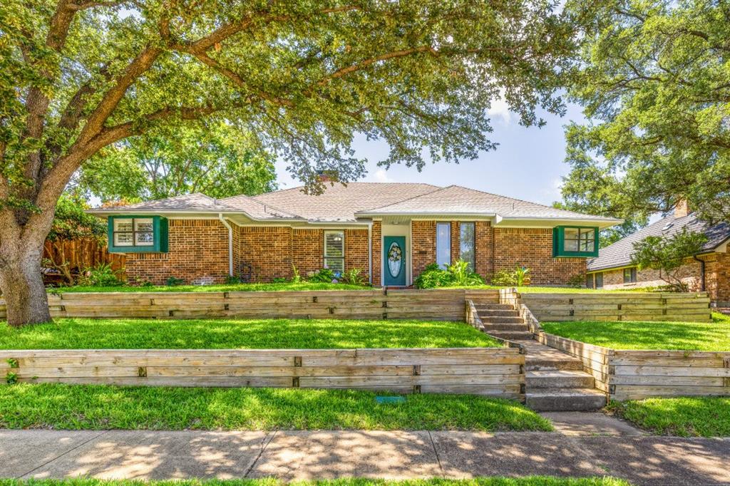 1207 Magnolia Dr, Carrollton, TX 75007