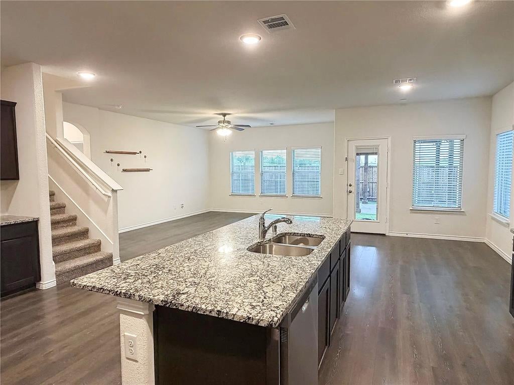 929 Philadelphia St, Fate, TX 75189 photo