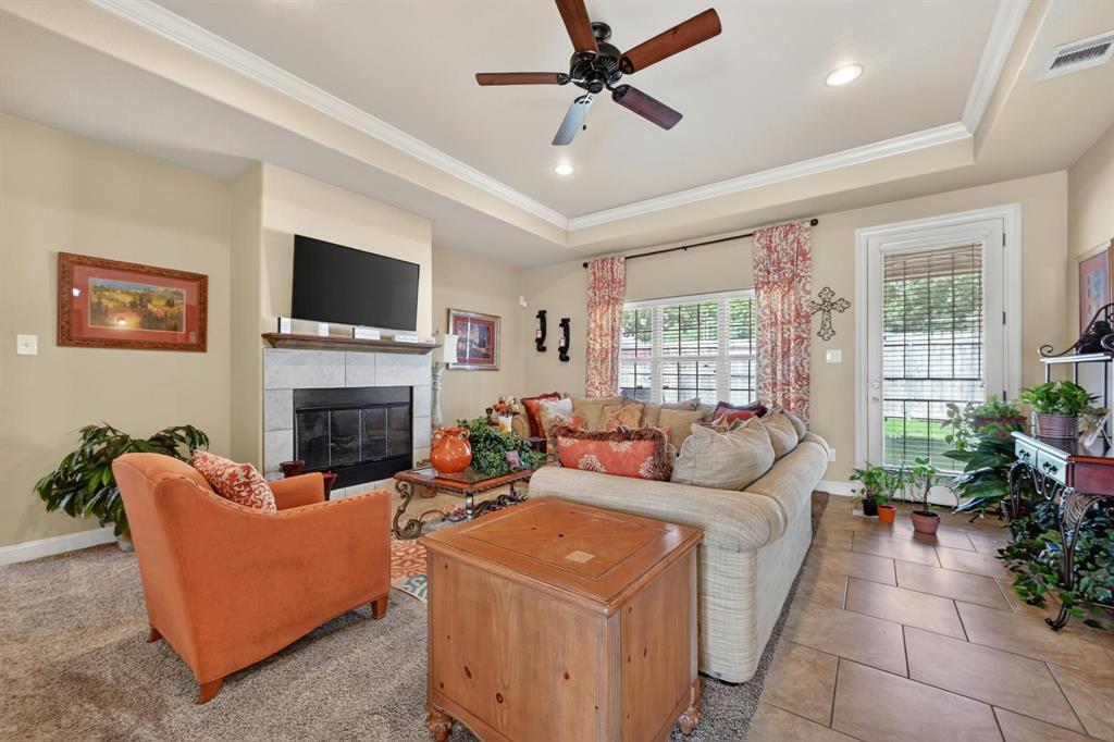 732 Forest Creek, Desoto, TX 75115 photo