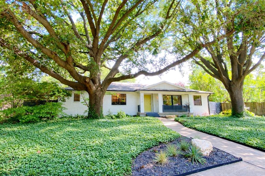 5270 Ponderosa Cir, Dallas, TX 75227