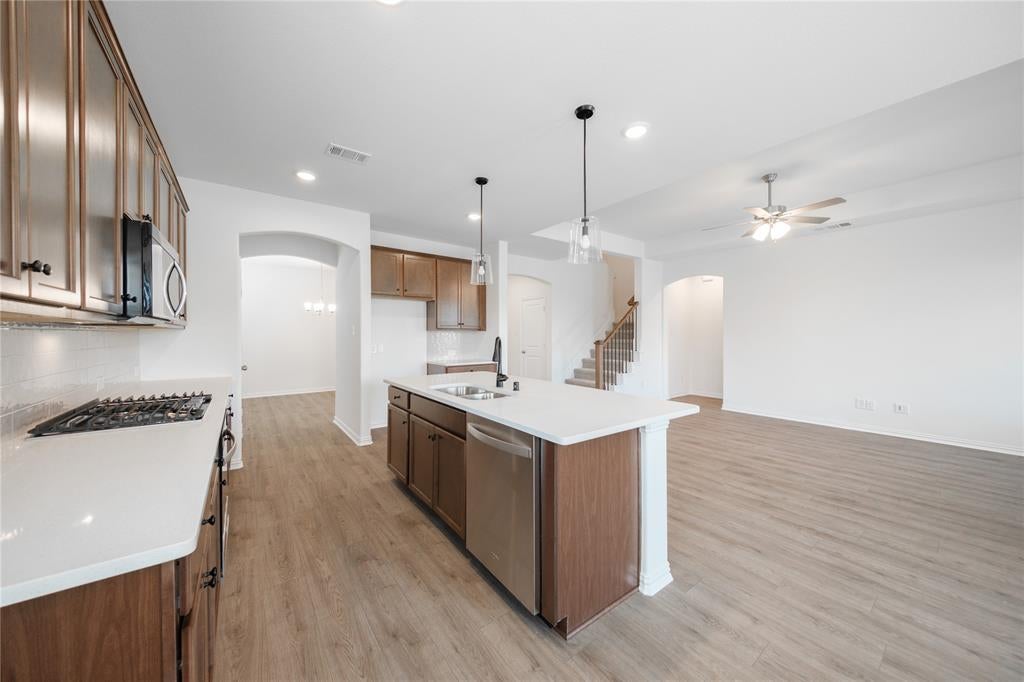 107 Memorial Dr, Forney, TX 75126 photo