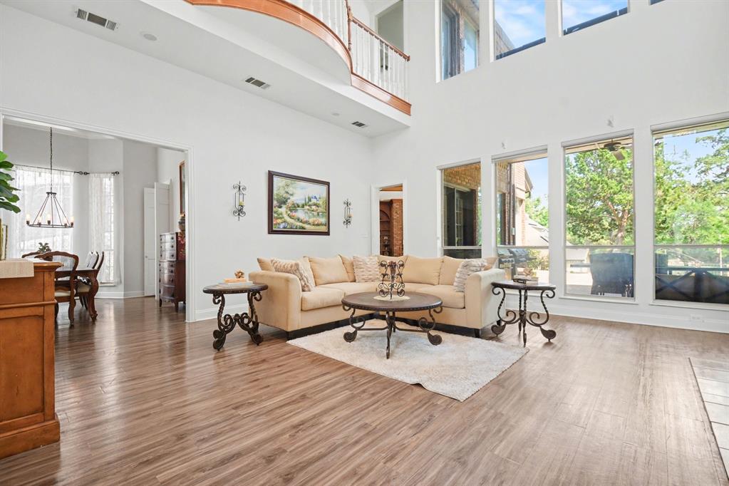 5205 Vicksburg Dr, Arlington, TX 76017 photo