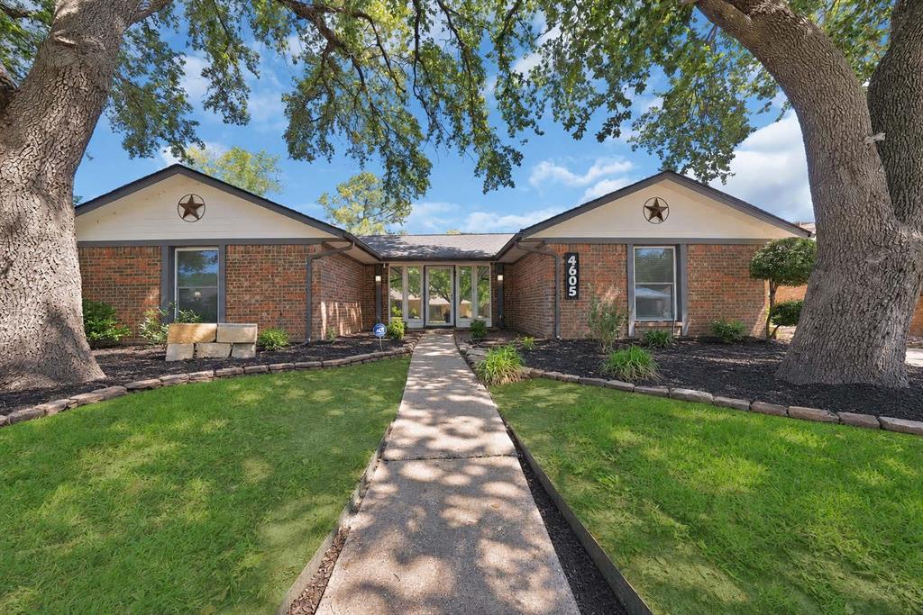 4605 Bayberry Ln, Garland, TX 75043
