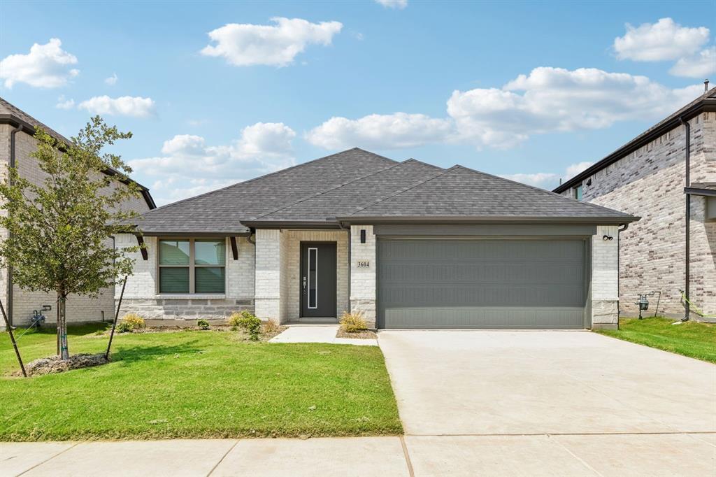 714 Summerberry Dr, Princeton, TX 75071
