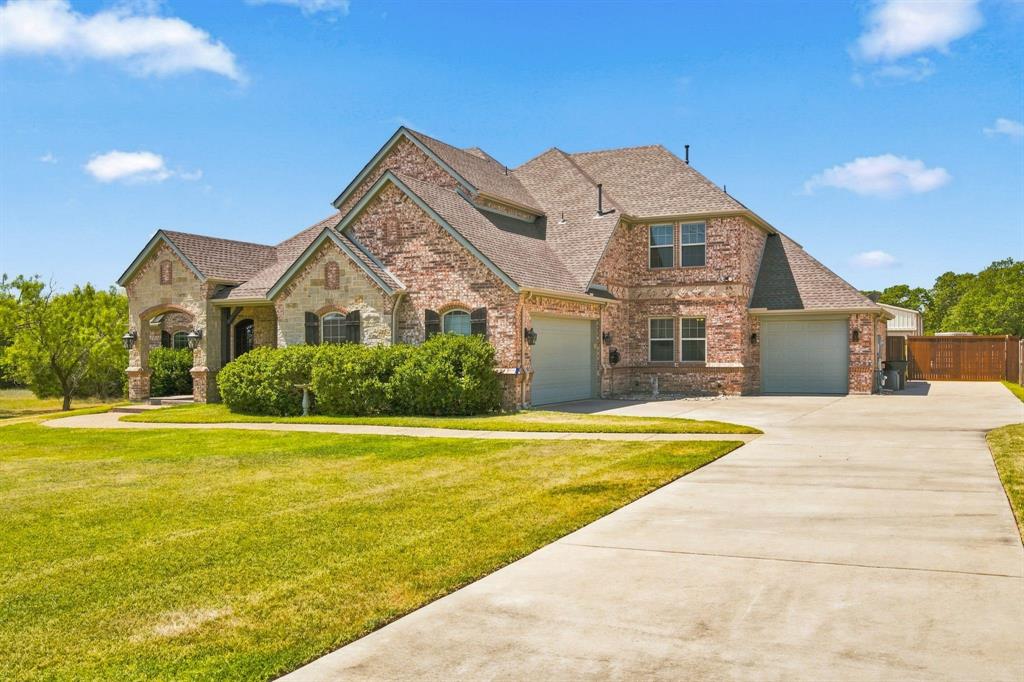 911 Tate St, Mansfield, TX 76063