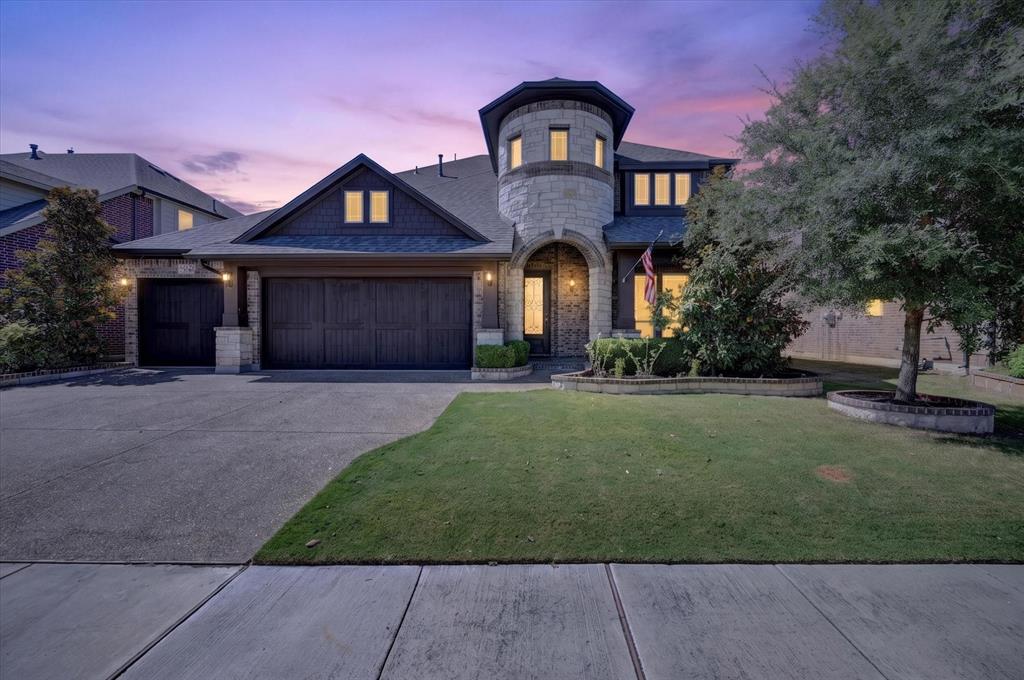 316 Jernigan Dr, Euless, TX 76040