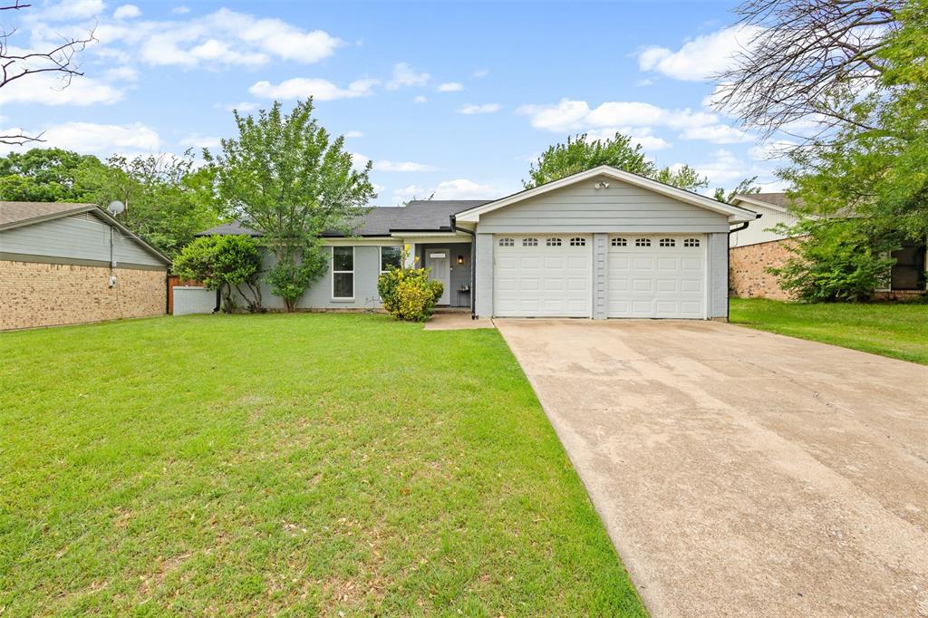 6808 Woodway Dr, Fort Worth, TX 76133