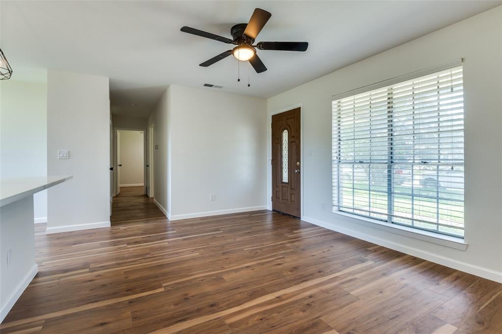 14217 Carla Dr, Balch Springs, TX 75180 photo