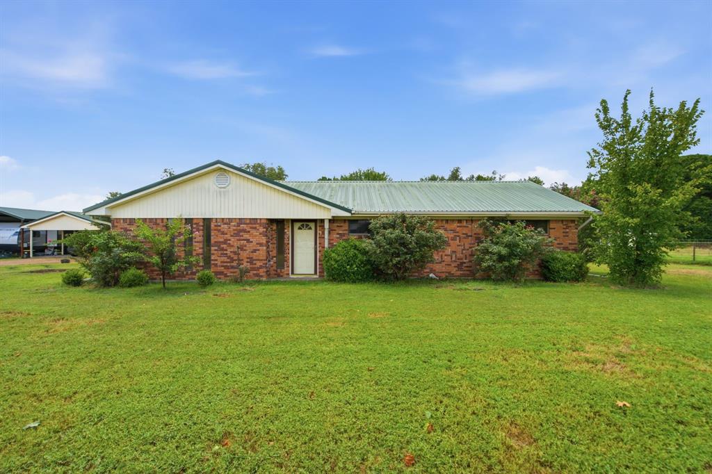 4574 State Highway 121, Bonham, TX 75418