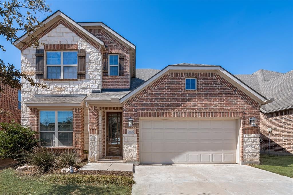 15529 Pioneer Bluff Trl, Fort Worth, TX 76262