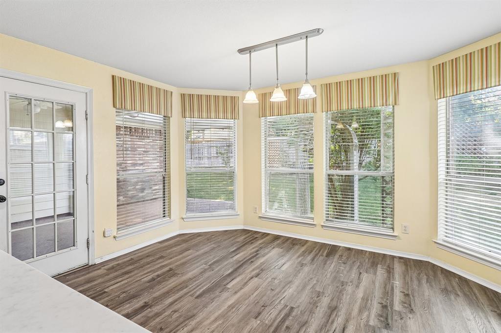 5609 Saddleback Rd, Arlington, TX 76017 photo