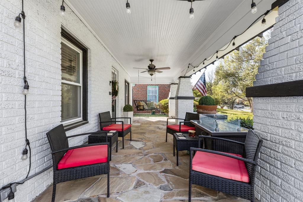 2235 Mistletoe Blvd, Fort Worth, TX 76110 photo