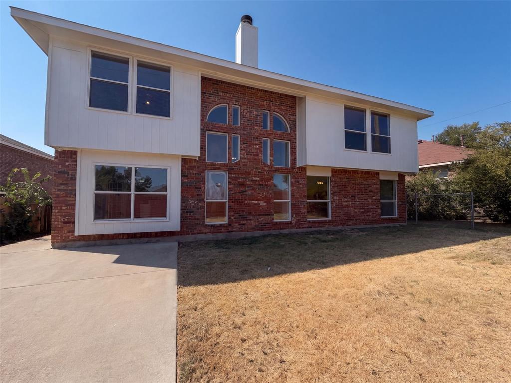 213 Cozy Ln, Cedar Hill, TX 75104 photo