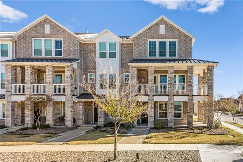 Townhouse in Arlington TX 3700 PELICAN REST Way.jpg