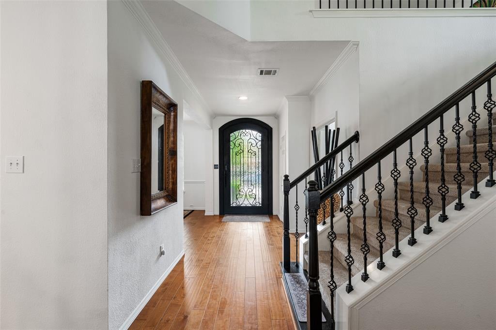 208 Adonis Cir, Mckinney, TX 75072 photo