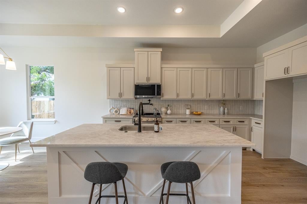 2902 Hiawatha Trl, Lake Worth, TX 76135 photo
