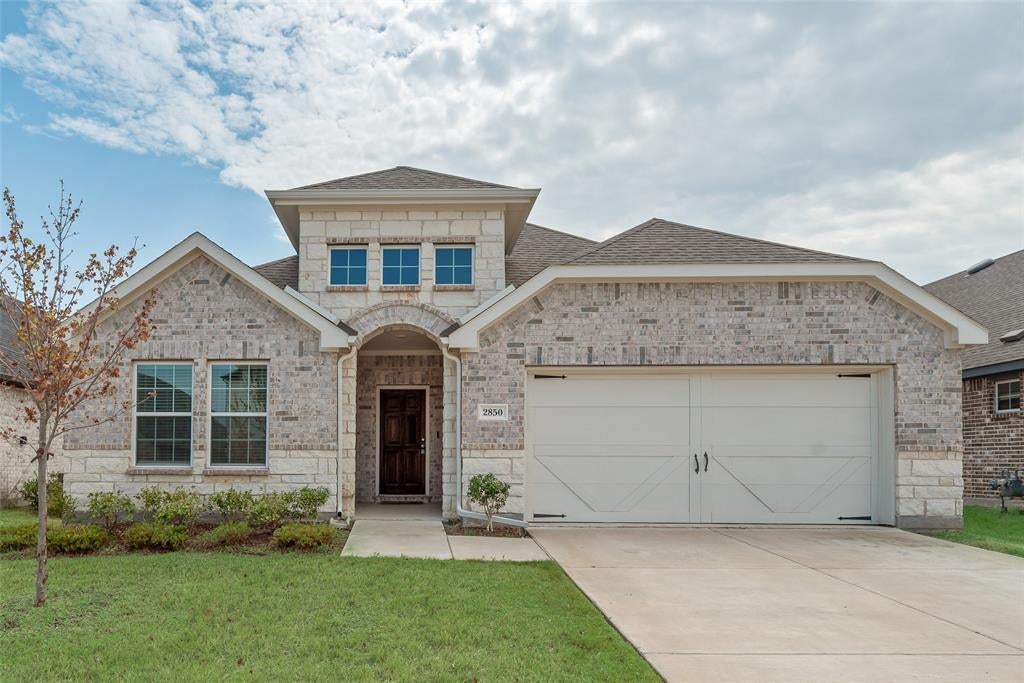 2850 Robertson Way, Royse City, TX 75189 photo