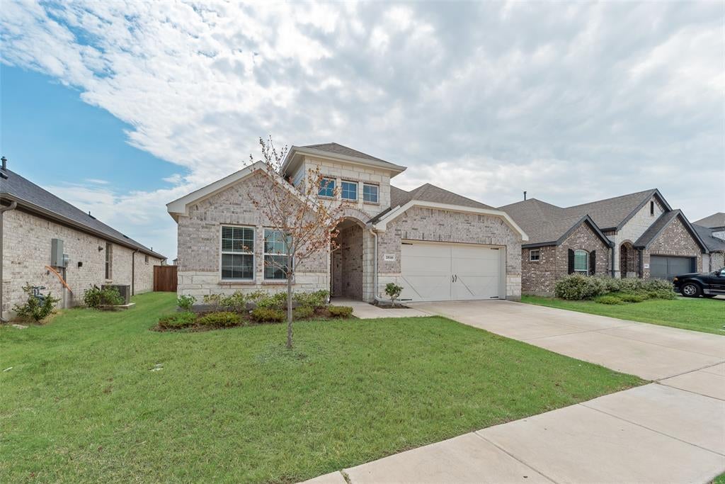 2850 Robertson Way, Royse City, TX 75189