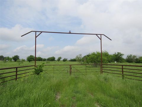 Unimproved Land in Sanger TX 2450 FM 2450.jpg