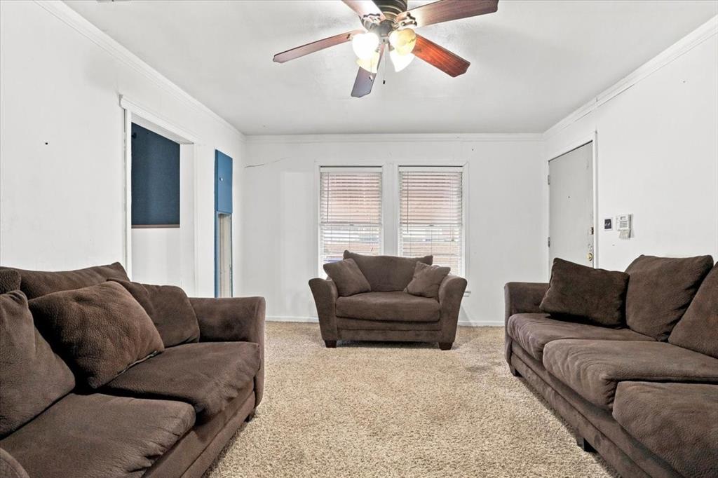 2640 Pioneer St, Fort Worth, TX 76119 photo