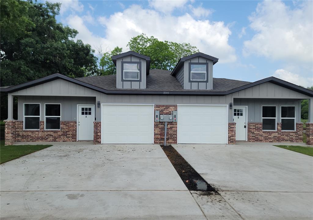 3200 King St, Greenville, TX 75401