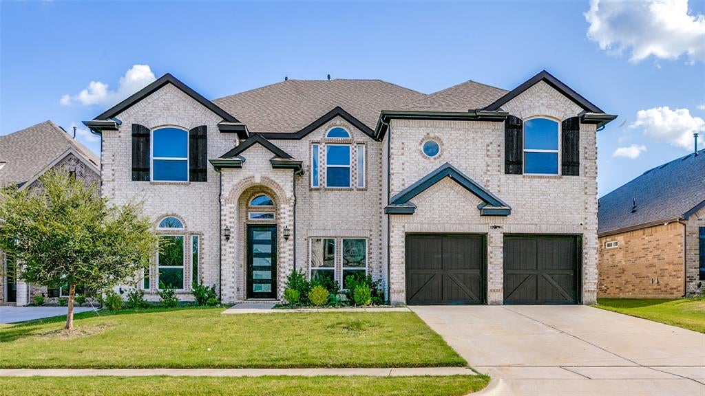 309 Lovett Ln, Burleson, TX 76028