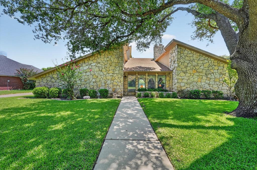 4001 Snow Creek Dr, Fort Worth, TX 76008 photo