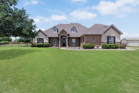 Single Family Residence in Haslet TX 12900 Frances Ann Court.jpg