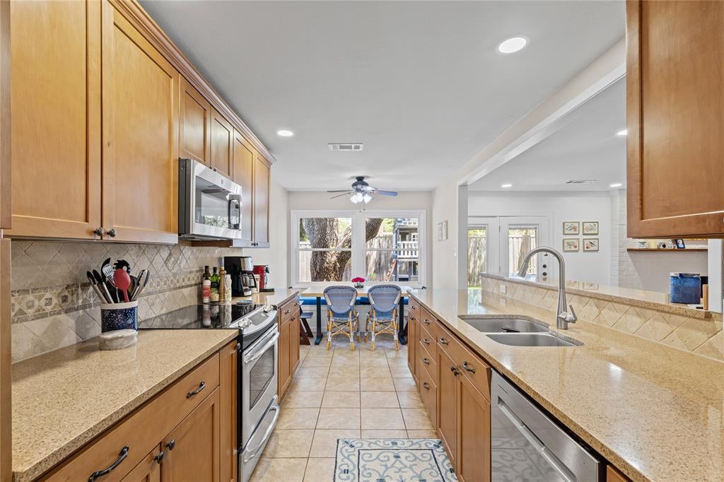 3851 Boca Bay, Dallas, TX 75244 photo