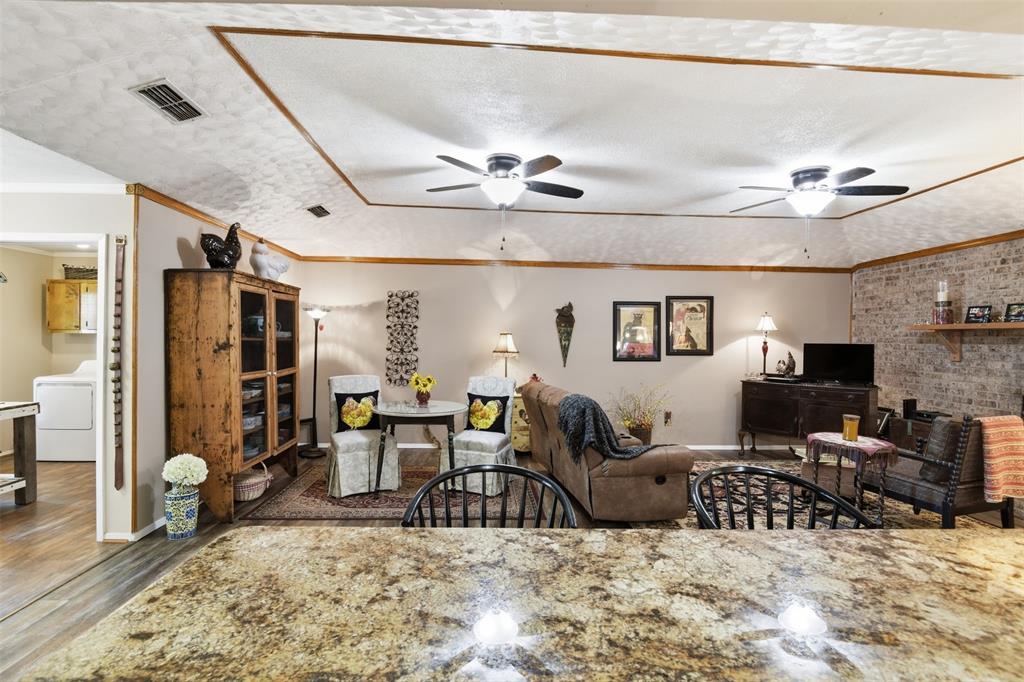 503 Mockingbird St, Bonham, TX 75418 photo