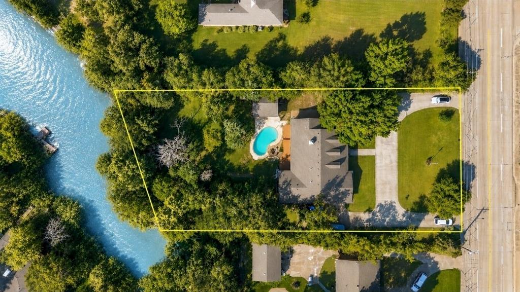 218 New Market Rd, Mesquite, TX 75149