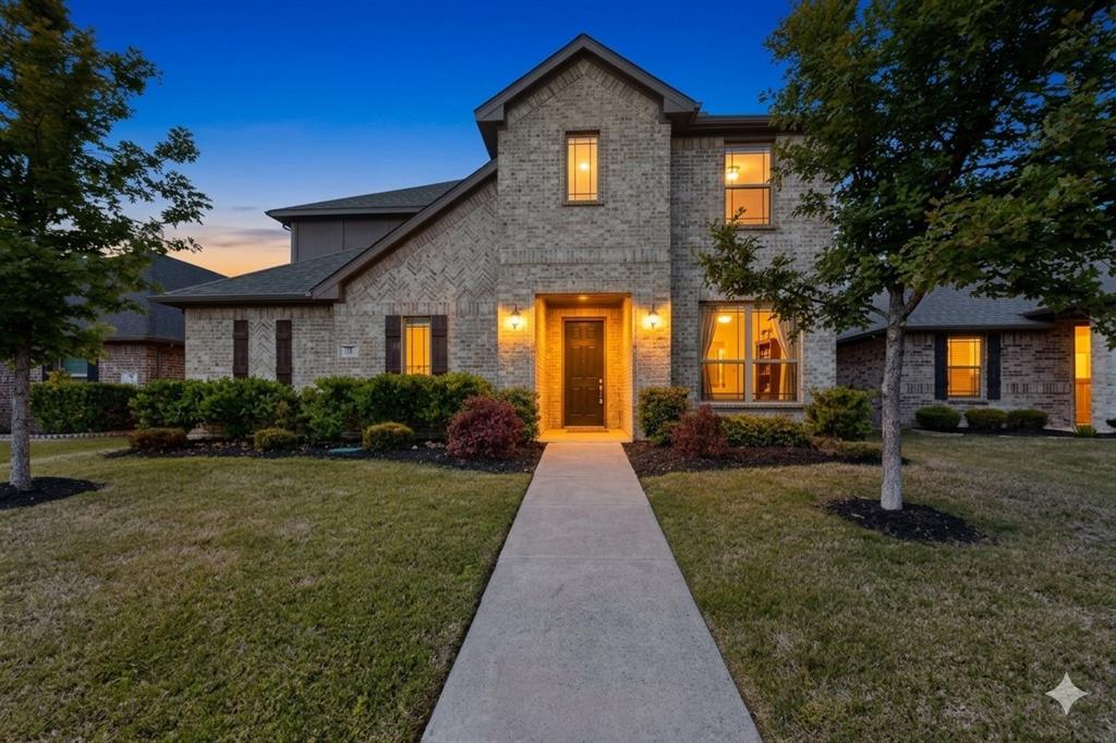 73 River Oaks Blvd, Waxahachie, TX 75165 photo