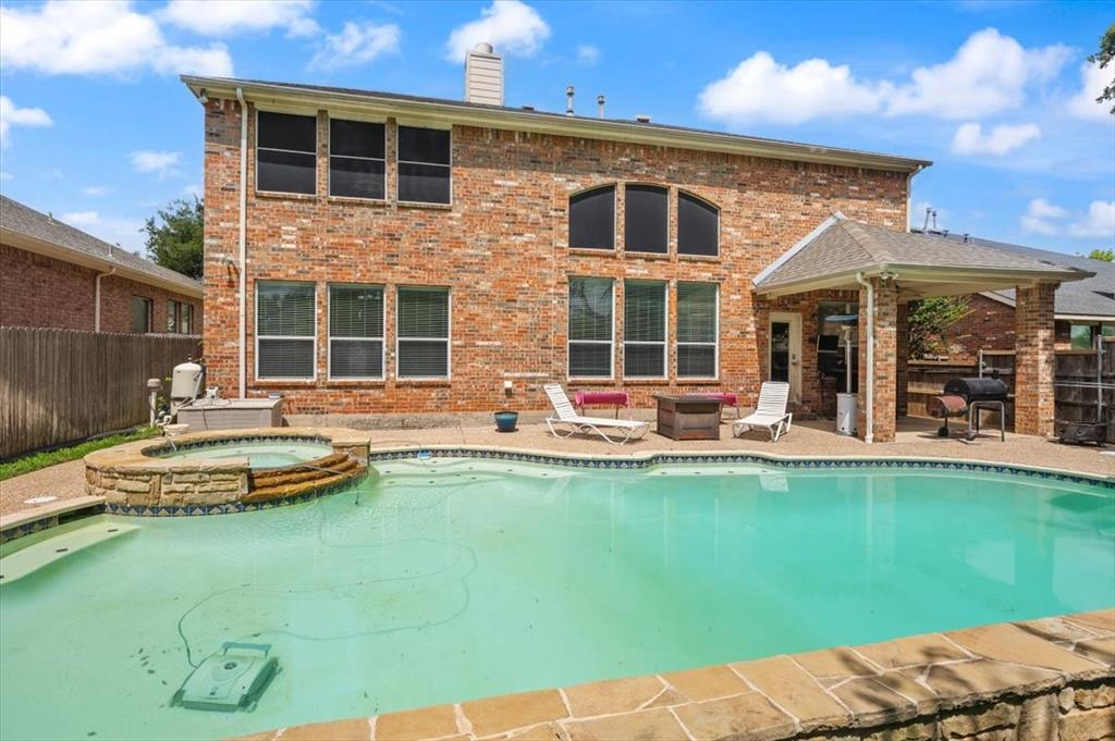 6705 Glade Dr, Arlington, TX 76001 photo