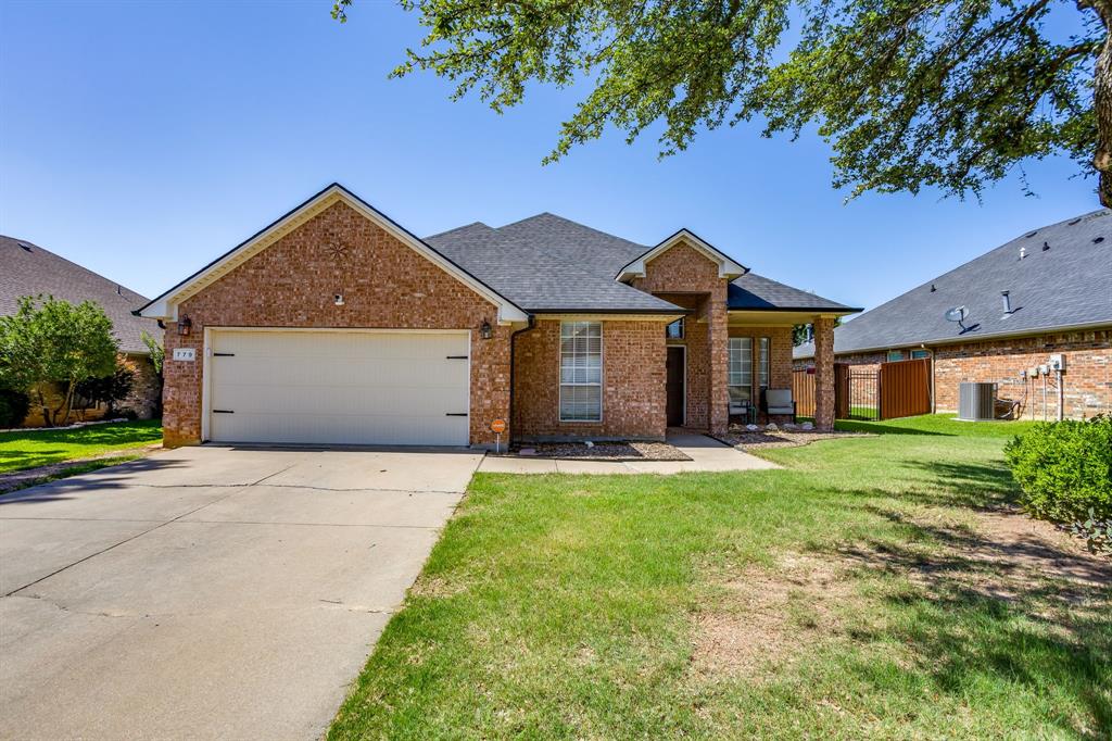 779 Little Ridge Ct, Burleson, TX 76028