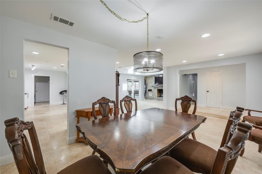 5017 Boulder Lake Rd, Fort Worth, TX 76103 photo