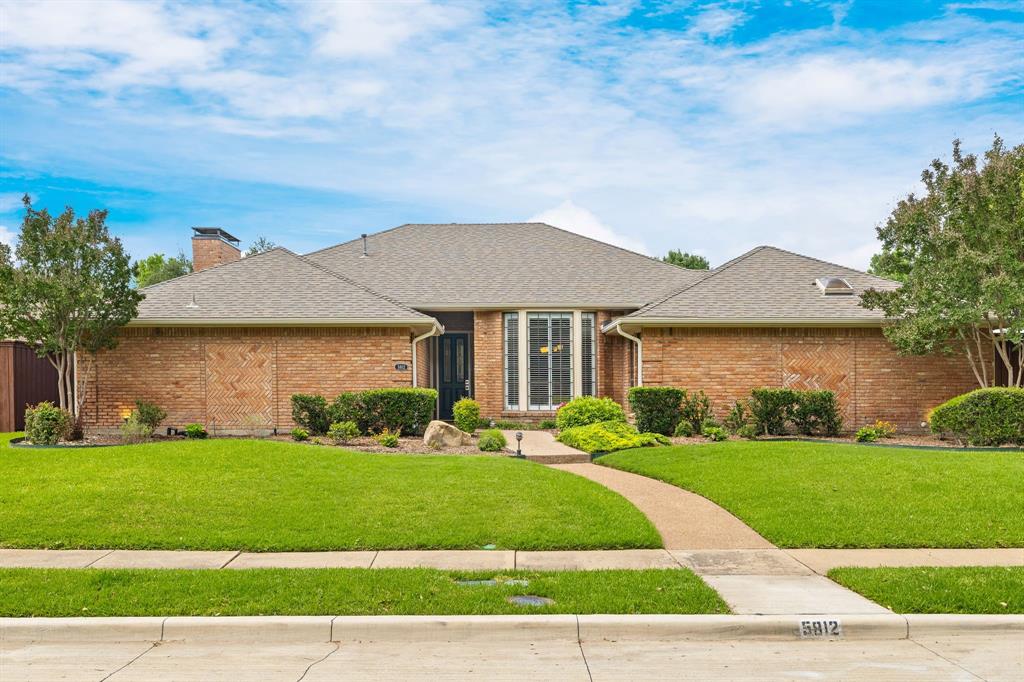 5812 Gallant Fox Ln, Plano, TX 75093