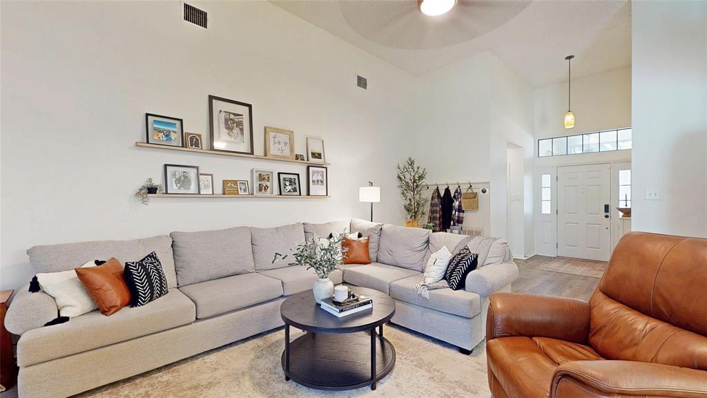 3321 Knob Oak Dr, Grapevine, TX 76051 photo