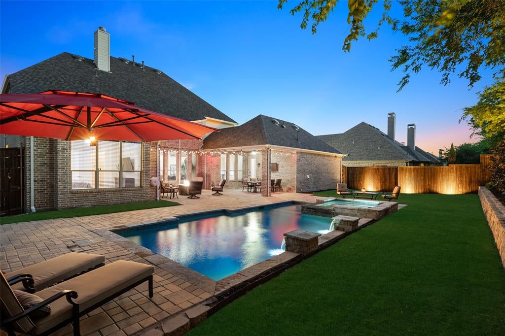1041 White Crest Ln, Prosper, TX 75078