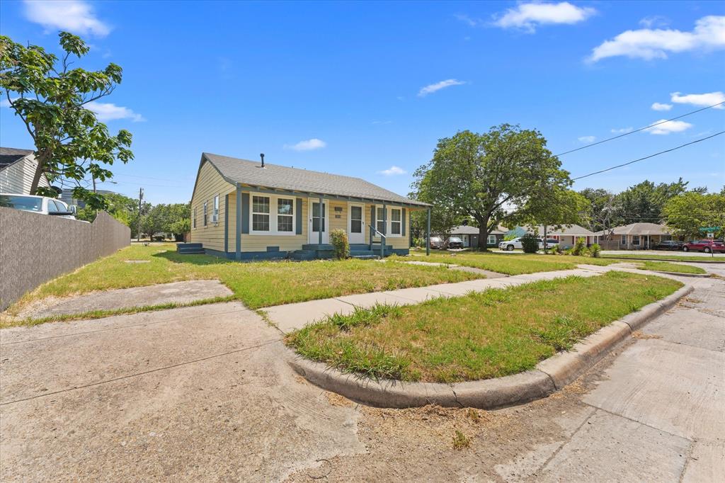 1808 Prairie View Dr, Dallas, TX 75235 photo