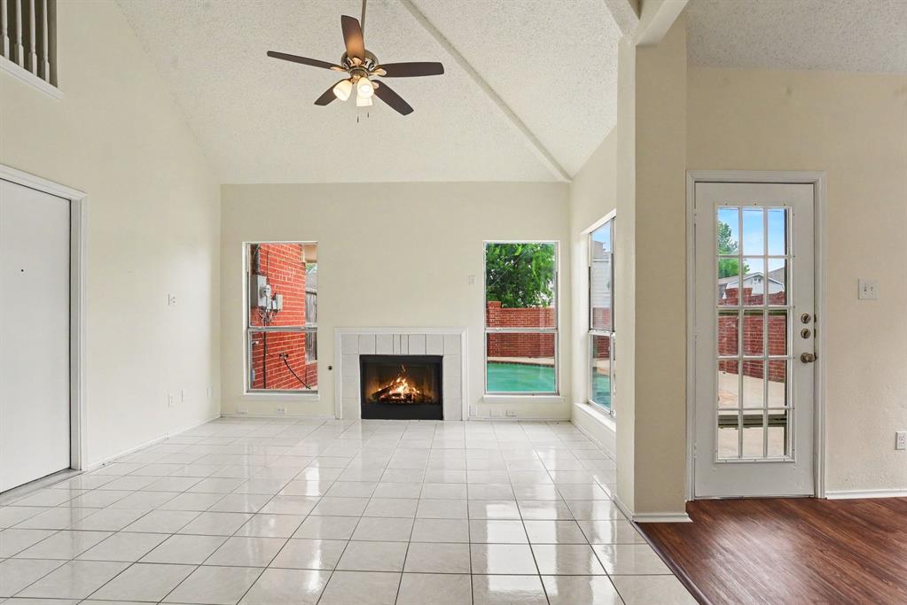 7107 Grey Dawn Ln, Dallas, TX 75227 photo