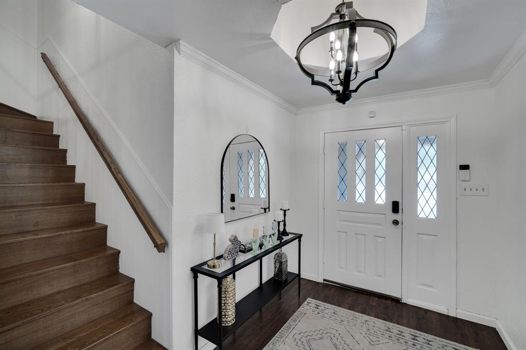 505 Highwoods Trl, Fort Worth, TX 76112 photo