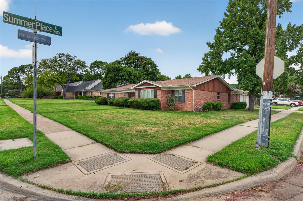 1605 Weathered St, Irving, TX 75062 photo