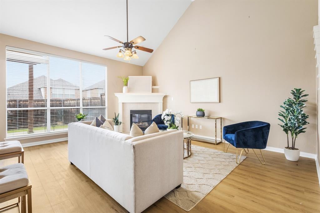 1308 Island Dr, Carrollton, TX 75007 photo